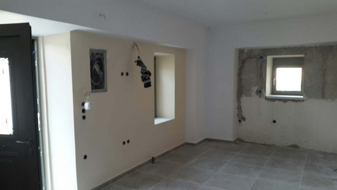 Lefkas Domi Isogeia Katoikia Athani